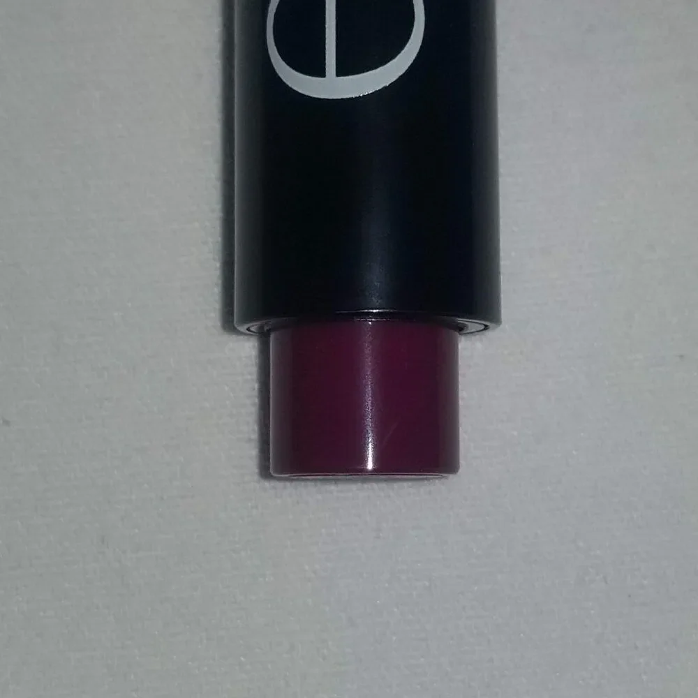 e.l.f. Cosmetics - Pout Clout Lip Plumping Pen - Plum on Over